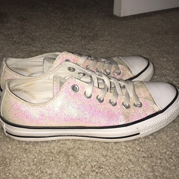 white glitter converse shoes